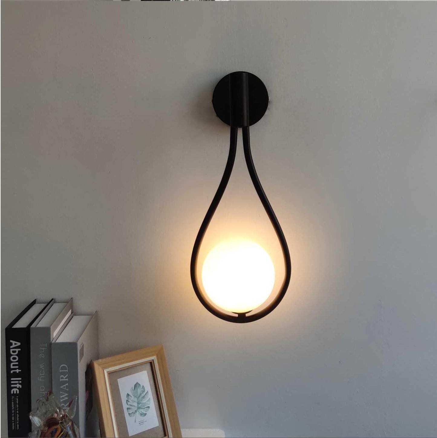 Modern Nordic Wall Light: Gold & Black | Elegant Home Decor