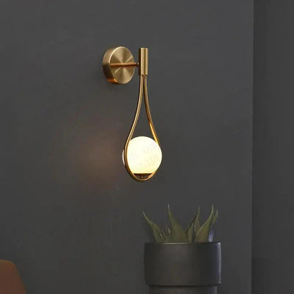 Modern Nordic Wall Light: Gold & Black | Elegant Home Decor