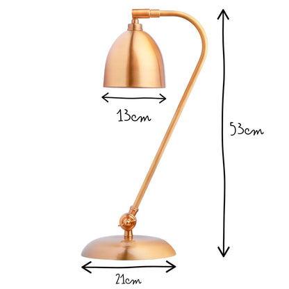DET,alt:Brass desk lamp with curved arm. Measurements: lamp height 53 cm, base width 21 cm, lampshade diameter 13 cm.